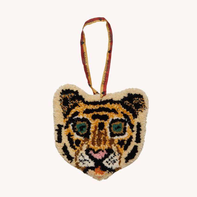 Tiger cub hanger